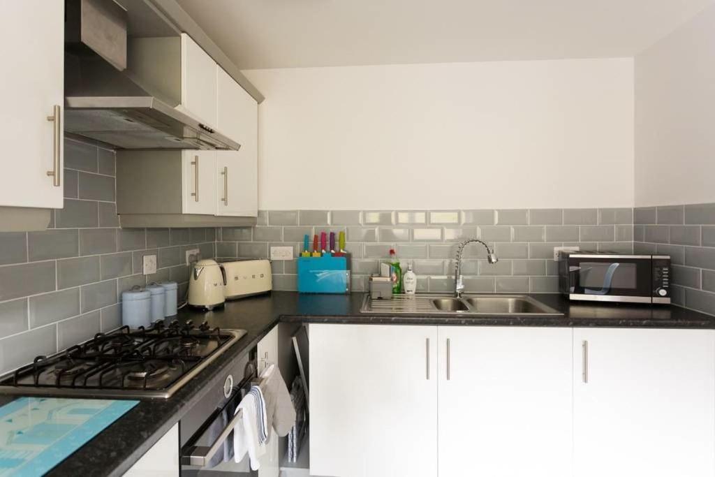 The Beeches 3 - Serviced Apartment Sheffield Extérieur photo